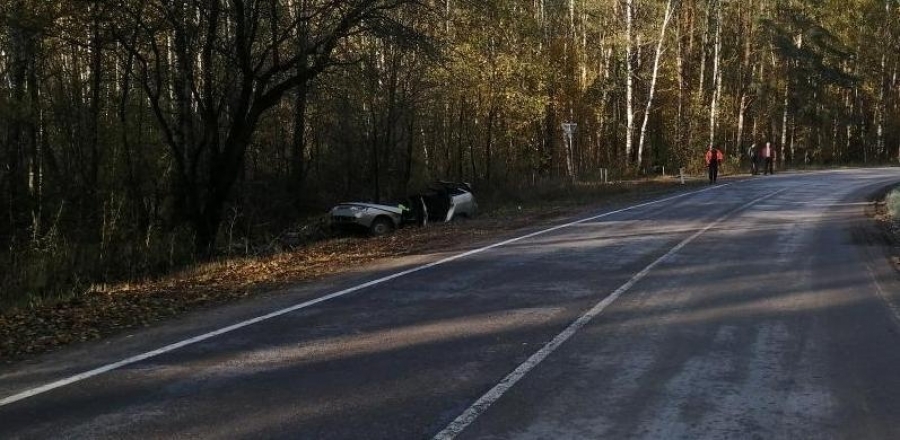 Два человека погибли в аварии под Костромой
