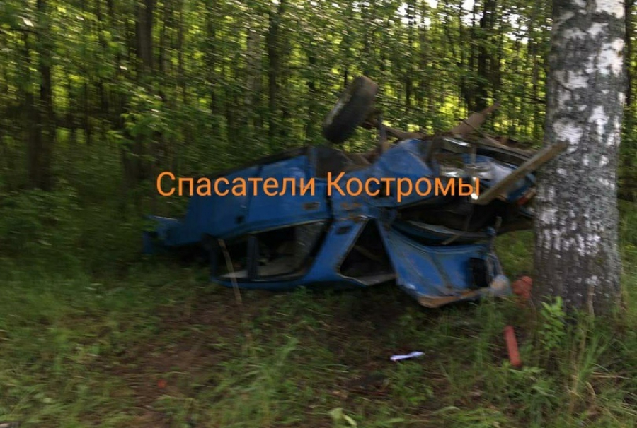 Один человек погиб: под Костромой произошла авария с подростками
