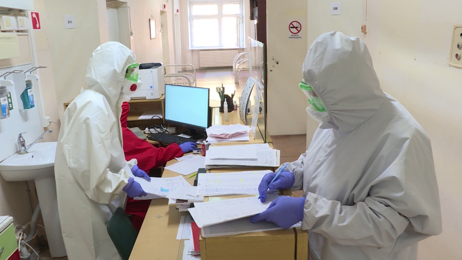 В костромских больницах разворачивают дополнительные койки для больных коронавирусом
