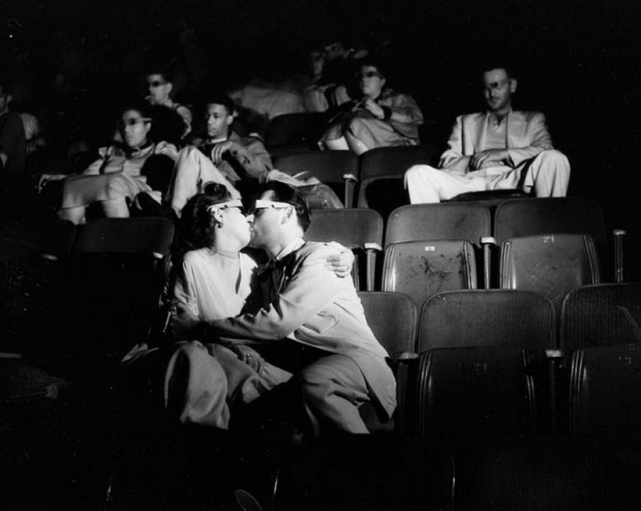 «Ретро-Кинотеатр» приглашает костромичей на бесплатный просмотр советских фильмов и мультиков (ПОЛНАЯ ПРОГРАММА ПОКАЗОВ)