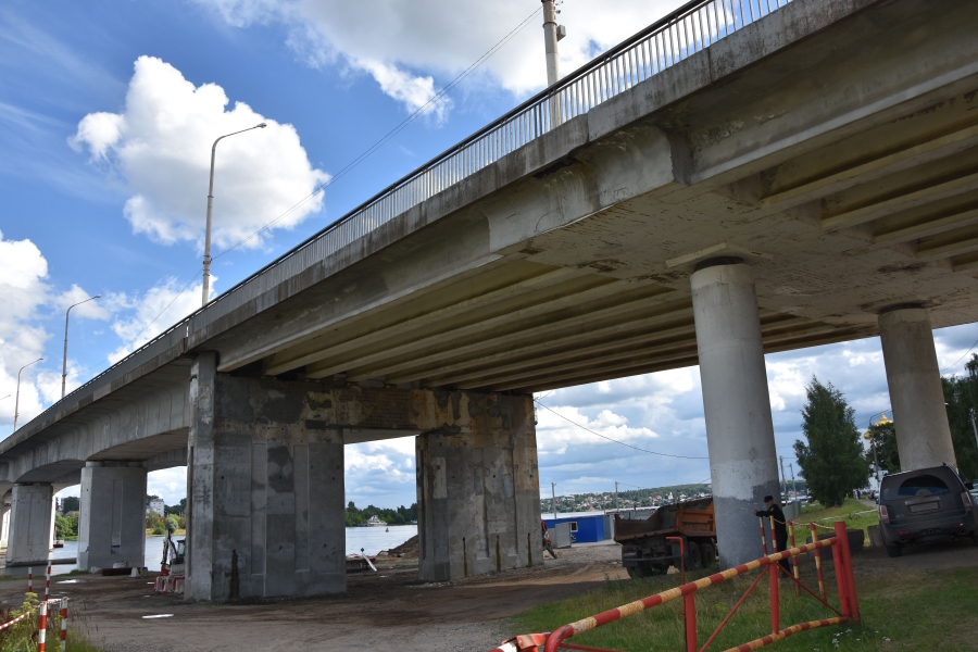 Мост через реку Кострому начнут асфальтировать уже на этой неделе