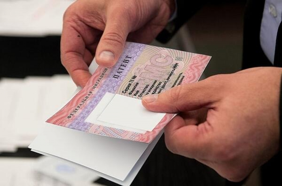Для мигрантов, работающих по патенту в Костромской области, поднимут налоги