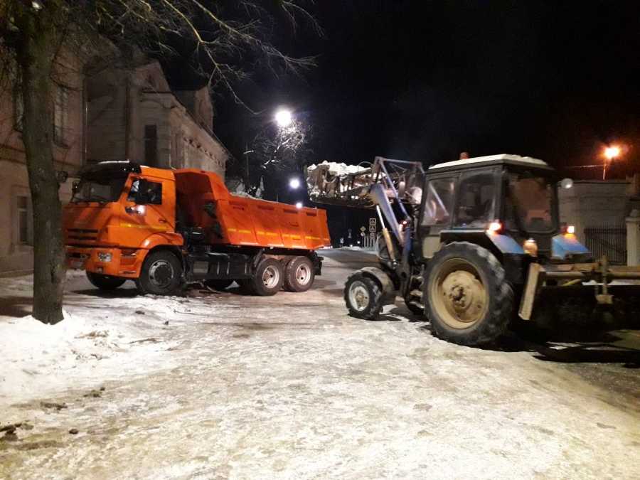 За ночь с улиц Костромы бесследно исчезли почти четыре тысячи кубометров снега