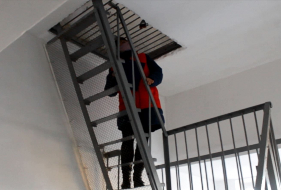 Костромским подросткам не позволят провести новогодние каникулы на крышах и в подвалах (ВИДЕО)