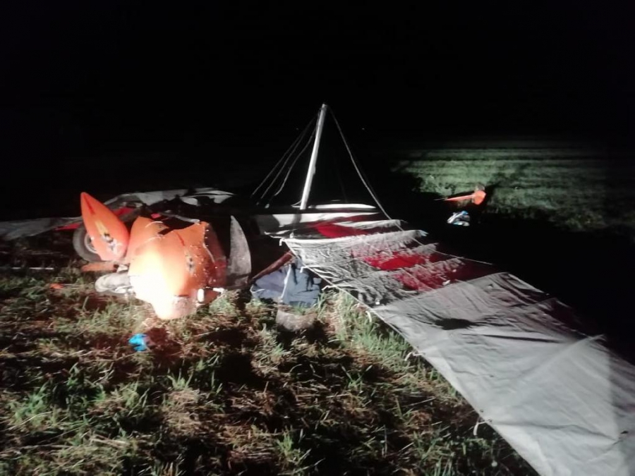 Жесткая посадка в поле: специалисты назвали причину крушения дельтаплана под Костромой