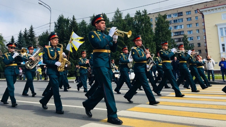Костромской военный оркестр выступит на Соборной площади Петропавловской крепости