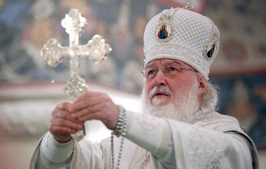 Патриарх Кирилл призывает верующих молиться дома