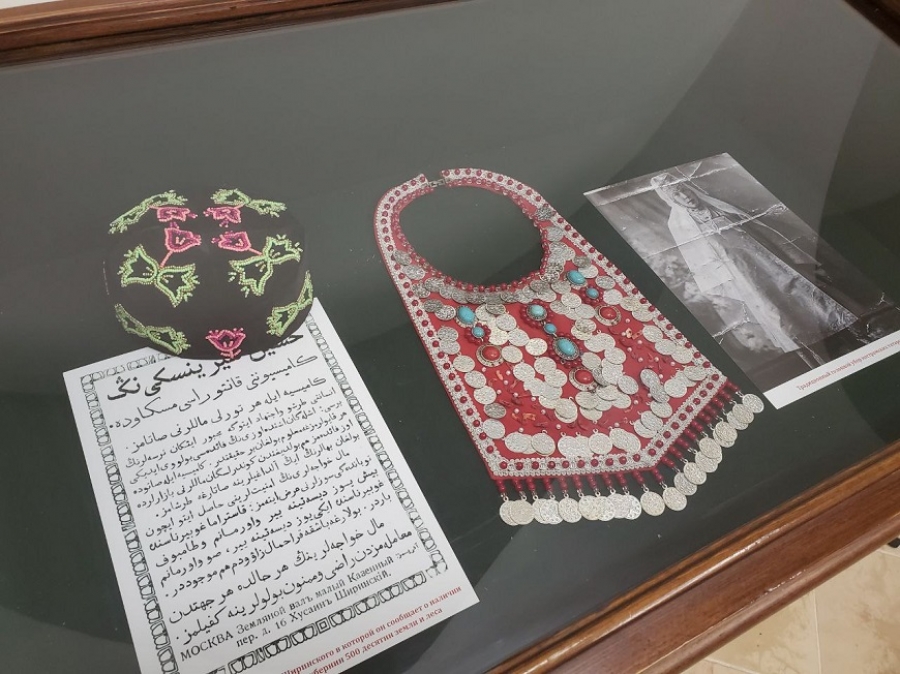 В Ипатьевском монастыре открылась выставка об истории костромских татар