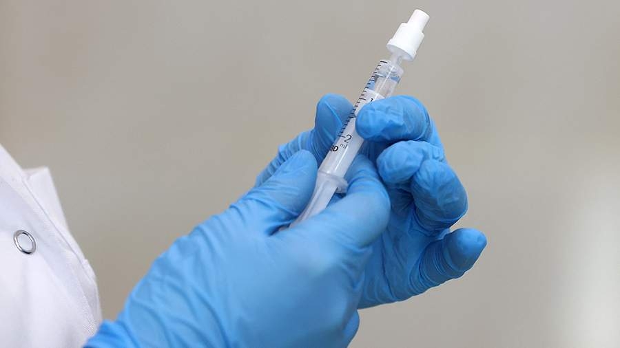 700 костромичей вакцинировались от коронавируса с помощью аэрозоля