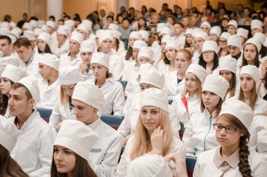 Представители лучших медицинских вузов страны ищут будущих студентов в Костроме