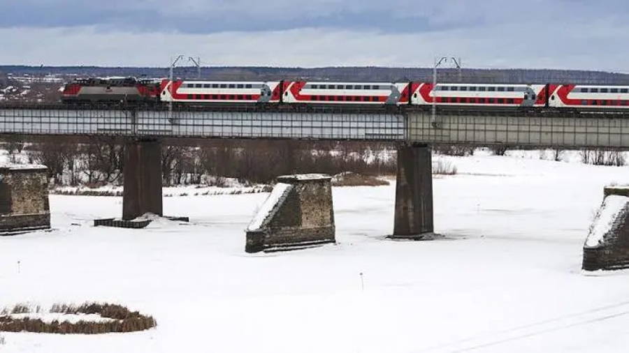 Первый двухэтажный поезд выедет сегодня из Санкт-Петербурга в Кострому