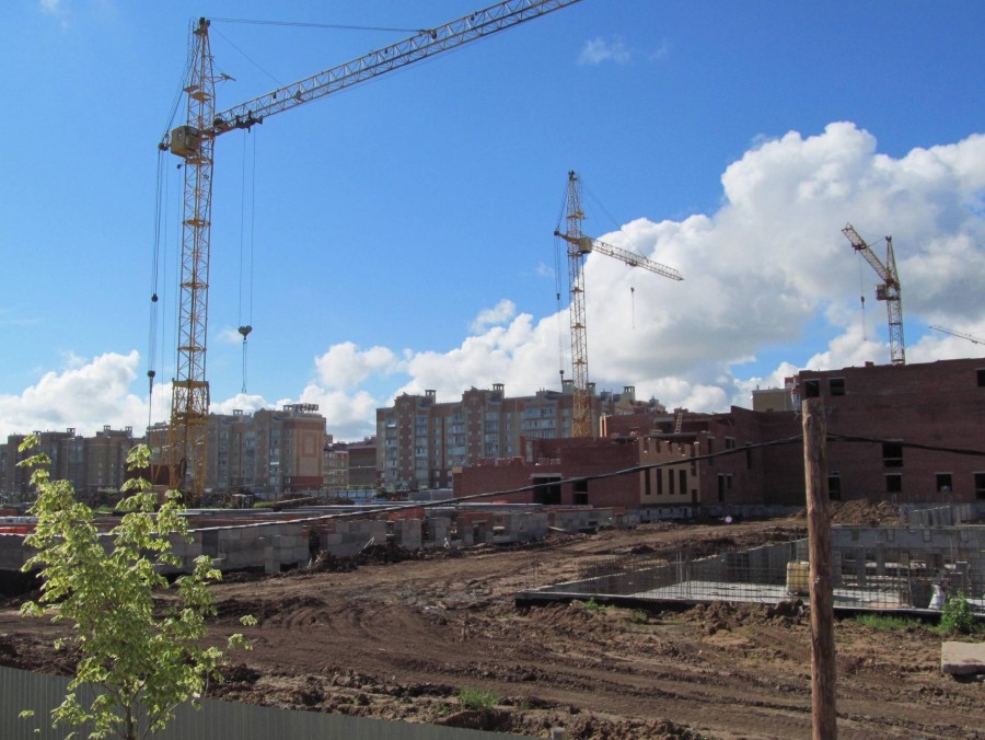 В Костроме со стройки многоквартирного дома за одну ночь украли тонну металла