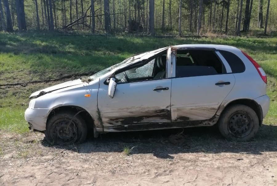 В Костромской области женщина-водитель проехалась на крыше авто