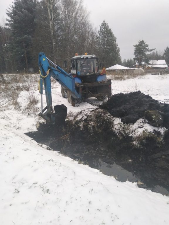 Картофельные участки в Костромской области утонули в канализационных стоках