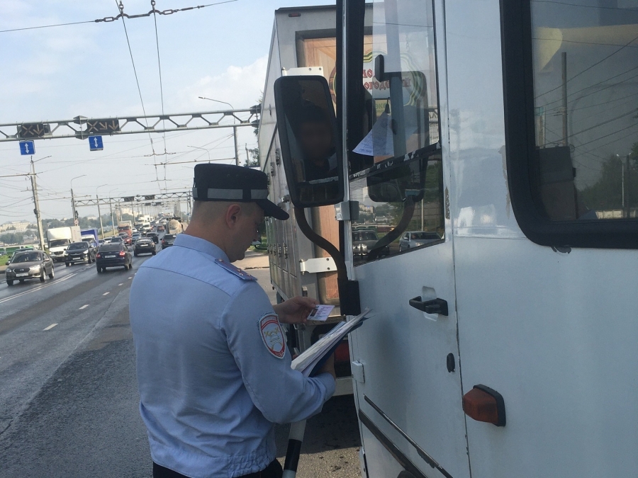 В каждом третьем пассажирском и грузовом авто Костромы были обнаружены нарушения