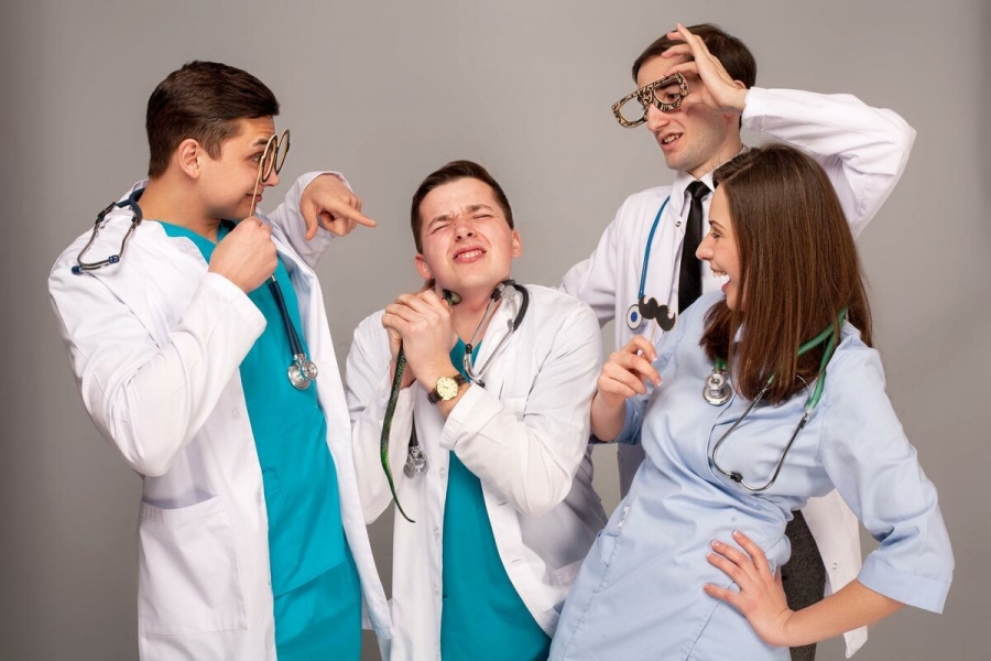 Костромским студентам-медикам продлили ежемесячные стипендии