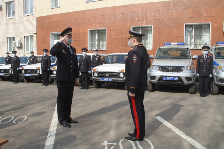 В Костромской области полицейские пересели на новенькие автомобили