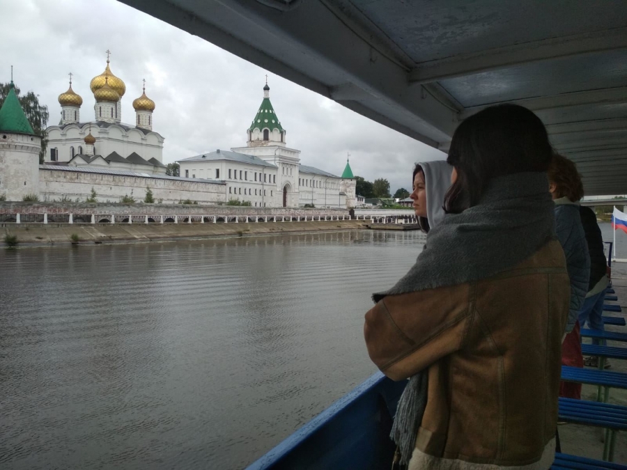 Ведущие российские туроператоры увезут из Костромы ложки-загребушки