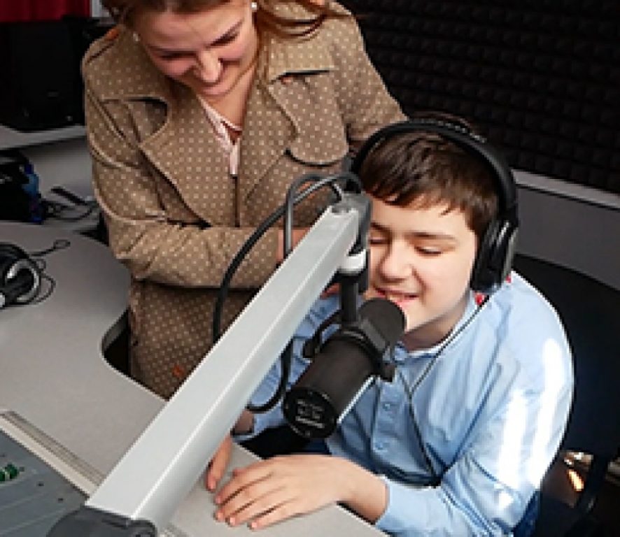 «МарусяFM – Кострома» осуществила мечту слепого мальчика – побывать в студии любимой радиостанции