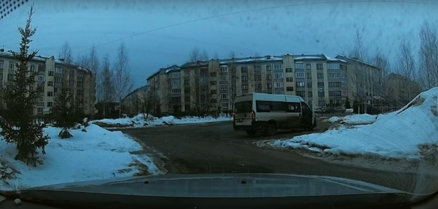 Из-за отсутствия общественных туалетов костромские водители справляют нужду прямо в автобусе (ВИДЕО)