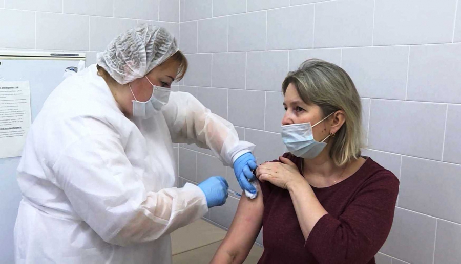 В Костромской области утвердили график вакцинации в новогодние праздники