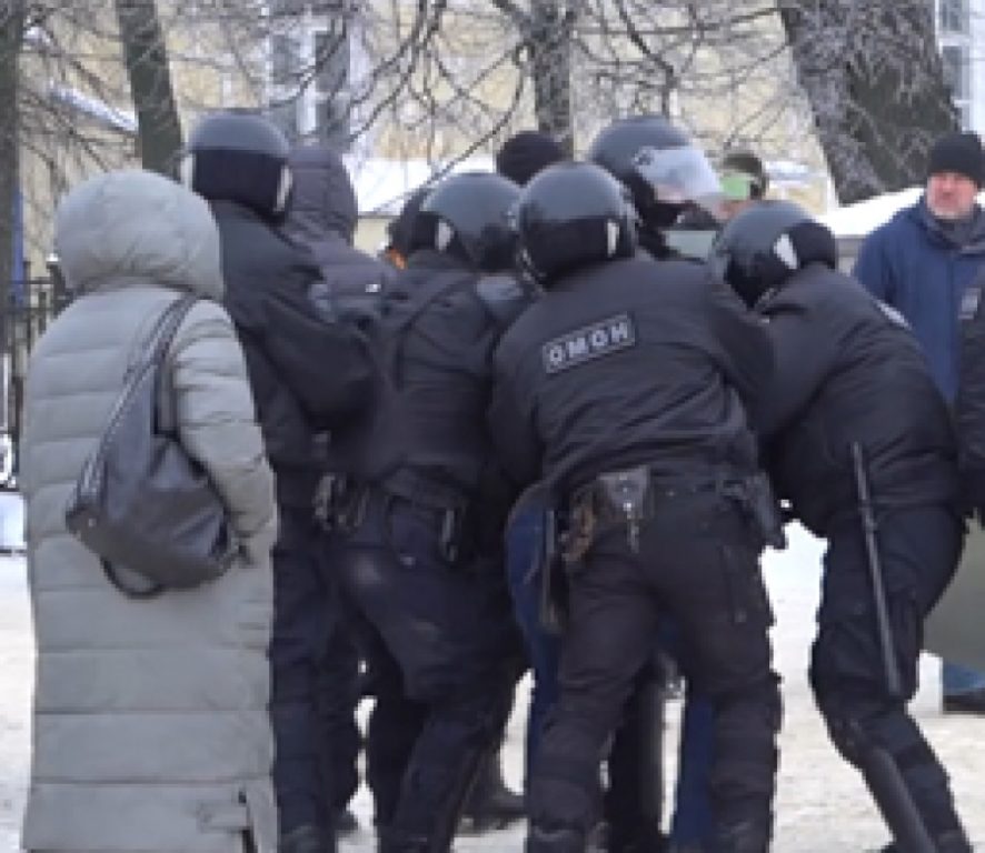 «Мы против!»: самая масштабная акция протеста в Костроме