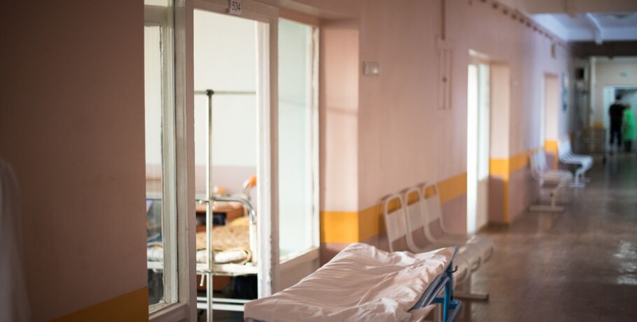Еще двое пациентов с подтвержденным коронавирусом умерли в костромской больнице