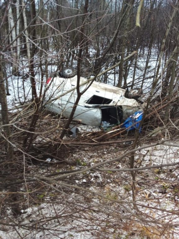 Водитель скончался на руках у медиков после ДТП на костромской дороге