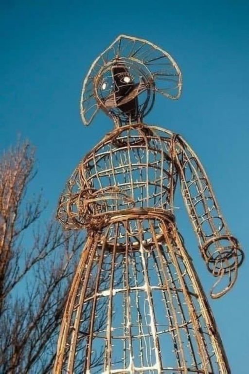 Скульптура костромской Снегурочки превзошла по популярности Аленку из Нововоронежа