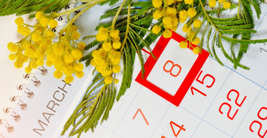 Достанутся ли цветы и подарки каждой костромичке: к 8 марта Костромастат подсчитал соотношение женщин и мужчин в регионе