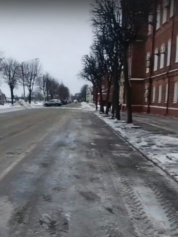 В Костроме нашли самую идеально расчищенную от снега улицу во всем городе (Видео)