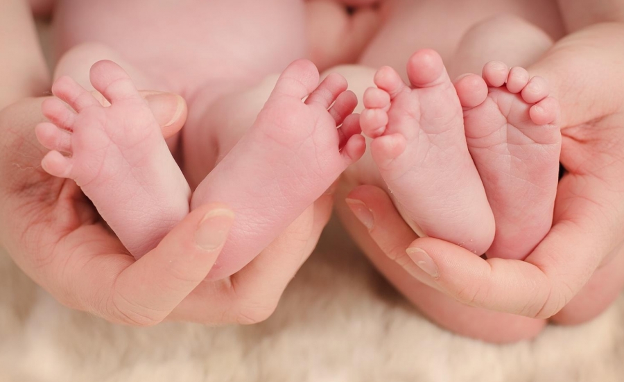 В костромских семьях за полгода родились 20 двоен