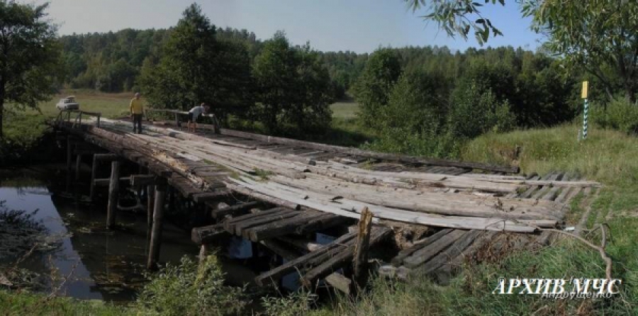 В Галичском районе ввели режим ЧС из-за рухнувшего моста
