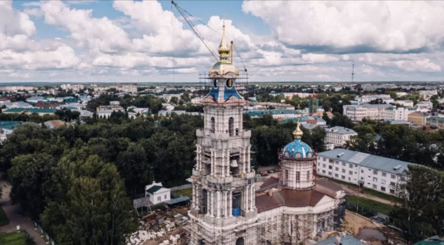 Кремлевские тайны: что сейчас происходит на главной стройплощадке Костромы?