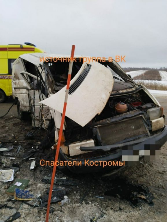 Серьезное ДТП на трассе Кострома-Волгореченск могла спровоцировать летняя резина