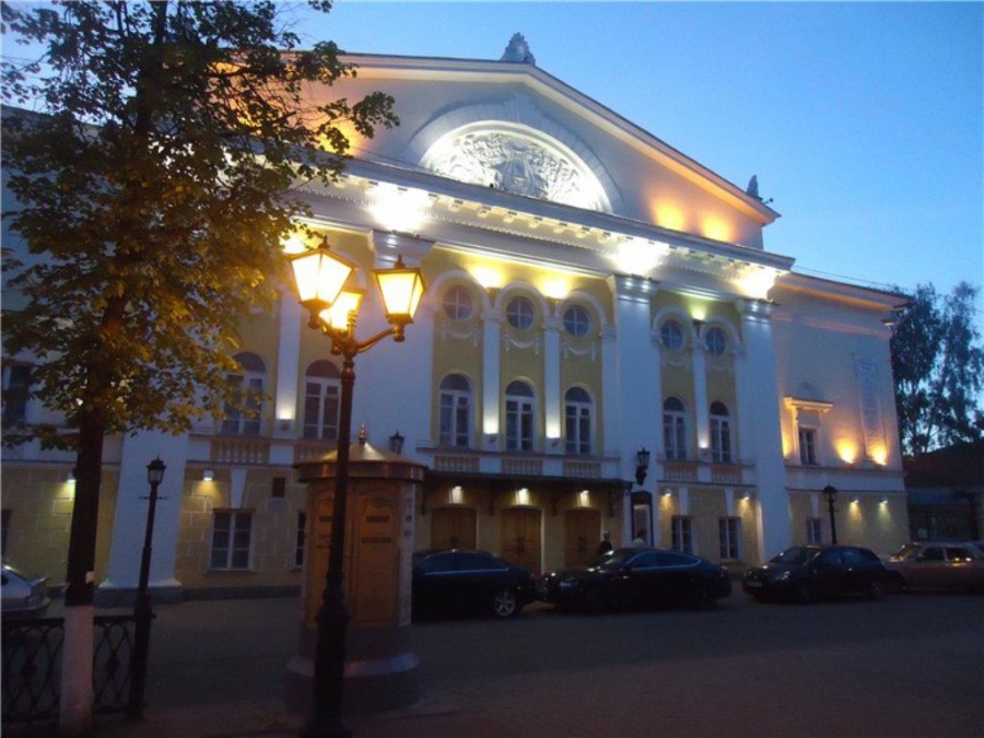 Костромской драмтеатр впервые открывает сезон до наступления осени