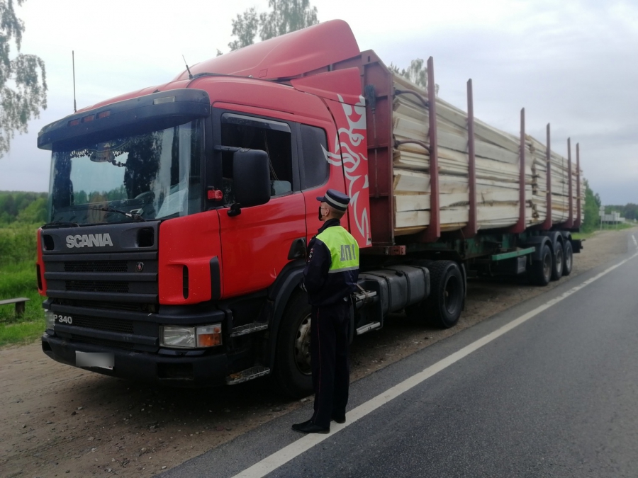 Перевозкой грузов в Костромской области занимаются водители без прав