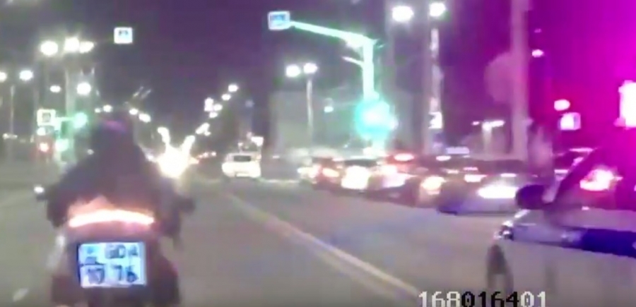 Мотоциклист из Москвы умудрился совершить на костромских улицах 19 нарушений за 6 минут (ВИДЕО)