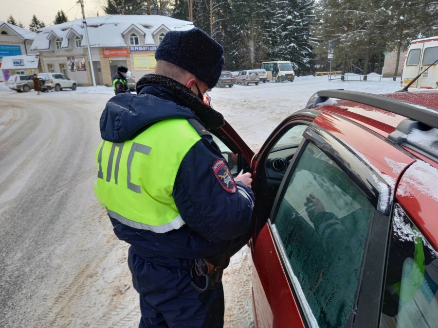 Во время праздников в Костромской области дорожные полицейские насчитали больше 2,5 тысяч нарушений ПДД