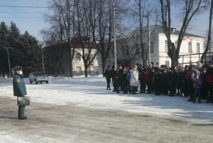 В Костромской области из школы эвакуировали детей (ФОТО)