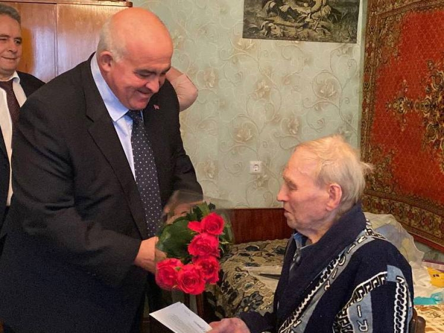 Ветеран-долгожитель: костромич Анатолий Павлович Топников отмечает 100-летний юбилей
