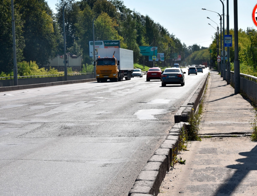 В Костроме из-за ремонта моста и путепровода изменится схема движения