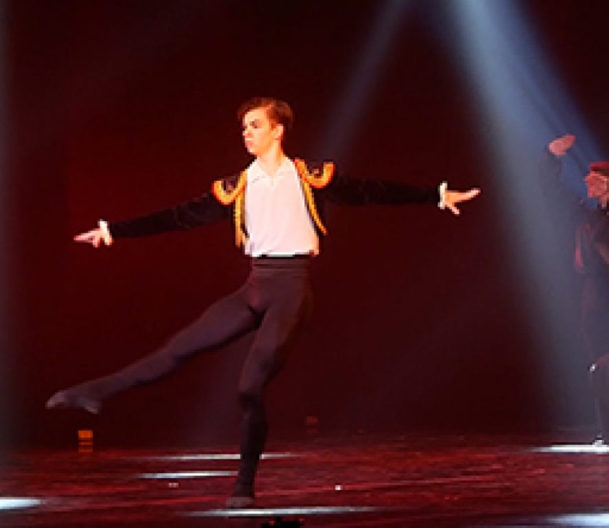 «Губернская балетная школа» порадовала зрителей яркими выступлениями и головокружительными номерами