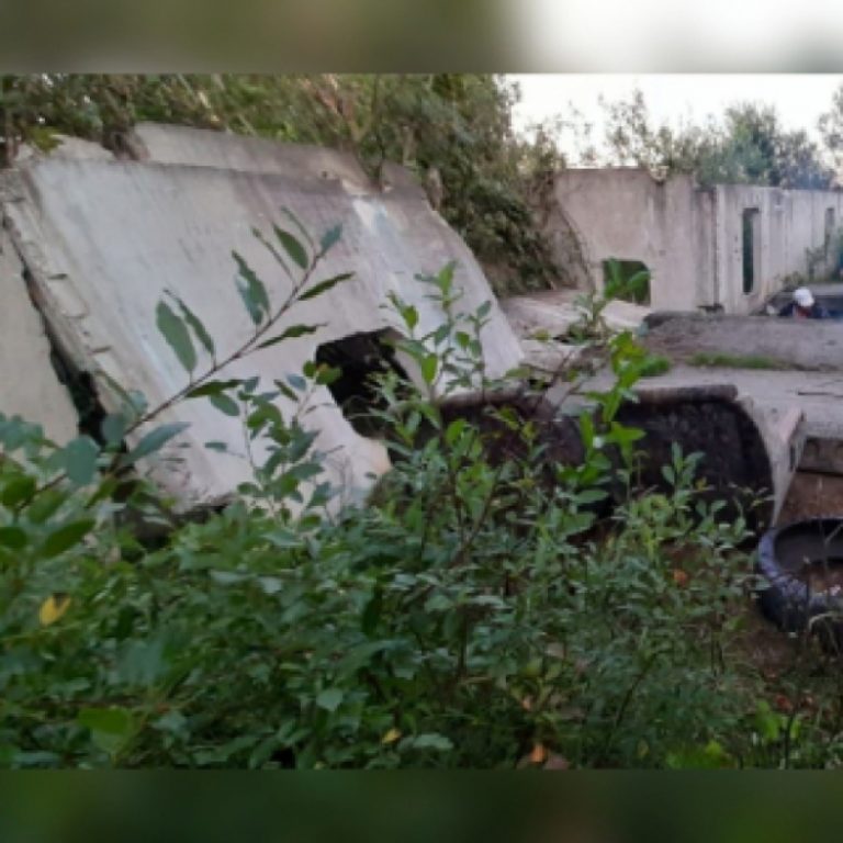 Опасную постройку в поселке Сусанино разобрали после гибели ребенка