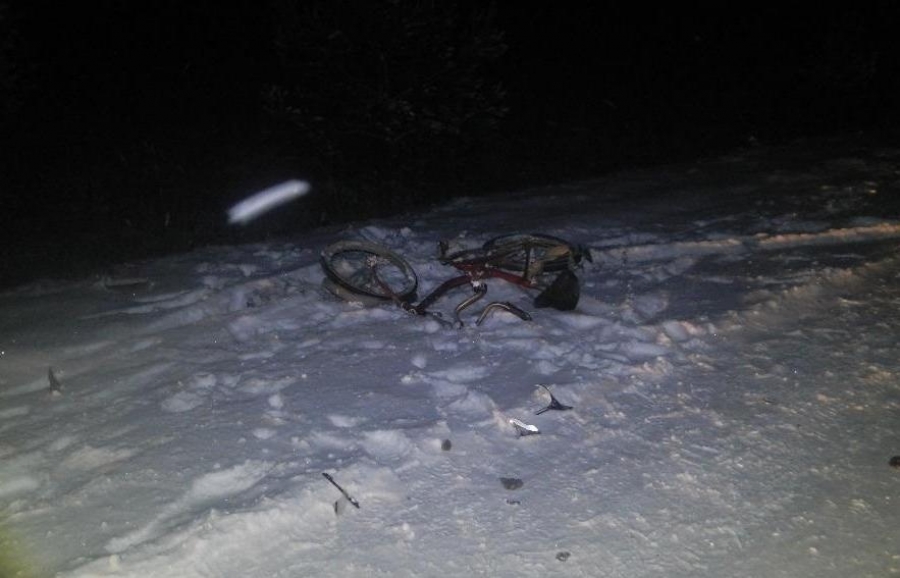 Велосипедист попал в аварию на костромской дороге из-за маневра водителя иномарки
