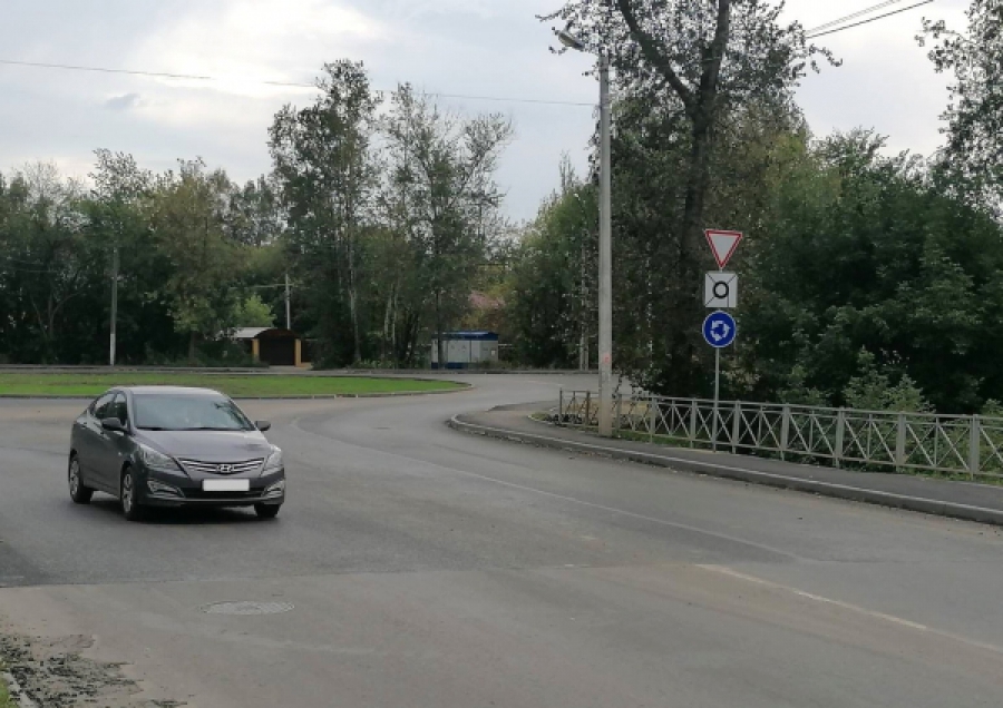 Костромской перекресток стал безопаснее, но не для пешеходов