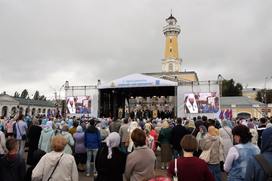 Костромские верующие отмечают День явления Феодоровской иконы Божией Матери