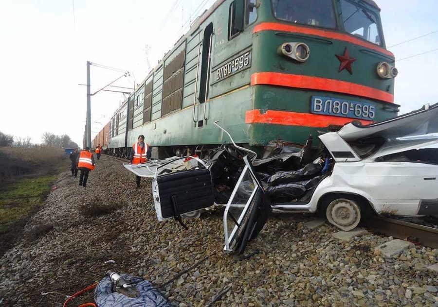 За ДТП на железнодорожных путях за костромских водителей рассчитывается страховая