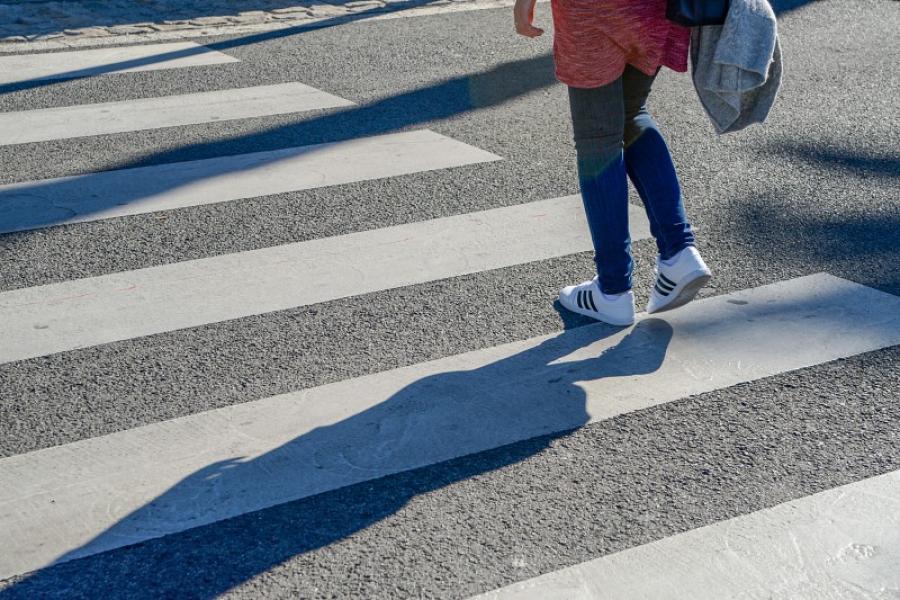 В Костроме автоледи сбила девочку-подростка на пешеходном переходе