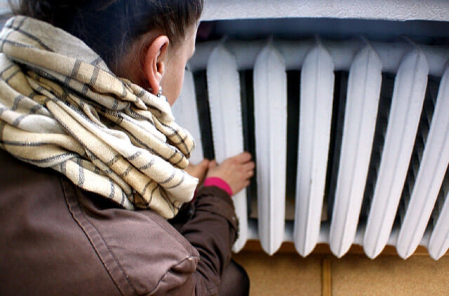 Изгои: в Костроме жильцы одной квартиры единственными оказались без отопления